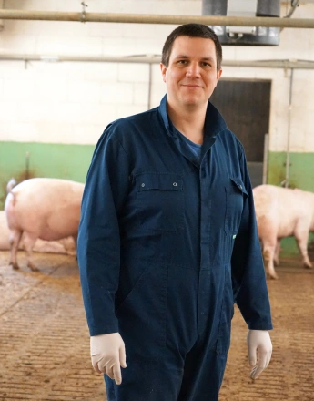 schweineberatung ansprechpartner-schweine-schweinefutter-aussendienst-schweinestall-beraten